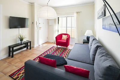 Wohnung mit schöner Terrasse, Meerblick