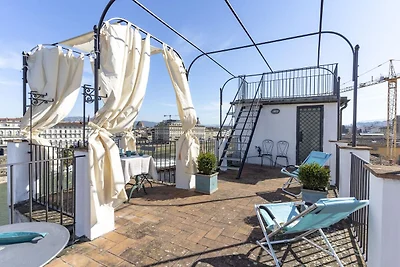 Herrliche Wohnung in Arenzano mit Balkon