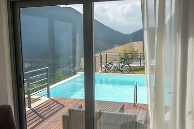 Mooie villa op Lefkas met een privézwembad en...