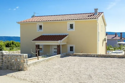 Villa in Krk mit Schwimmbecken