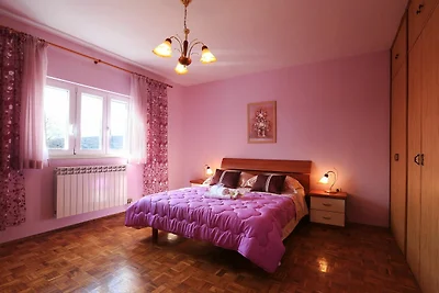 Apartment Villa IN - Four-Bedroom Apartment w...