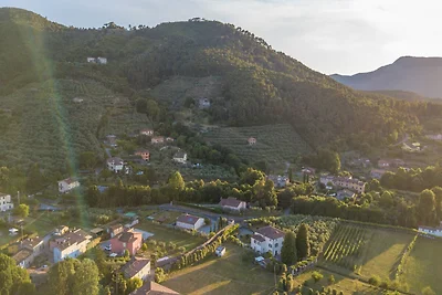 Villa bij Lucca met tuinuitzicht