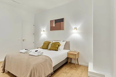 Elegante Wohnung AC Buttes Chaumont