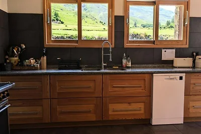 Chalet in Bonnenuit mit Blick auf den Grand...