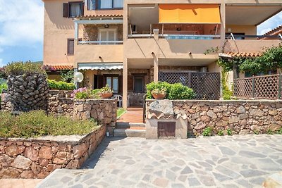 Apartment in a quiet residence 300 mt from th...