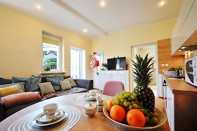 Appartment mit Terrasse, Ustronie Morskie