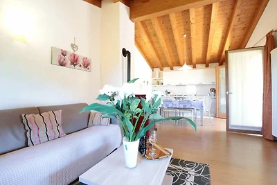 Bella casa vacanze a Miane con terrazza