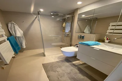 Rustig appartement op de 9e verdieping aan...