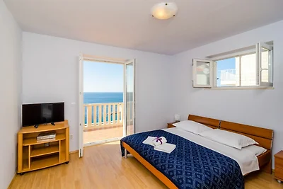 Apartments Bonavista - Premium Two Bedroom Ap...