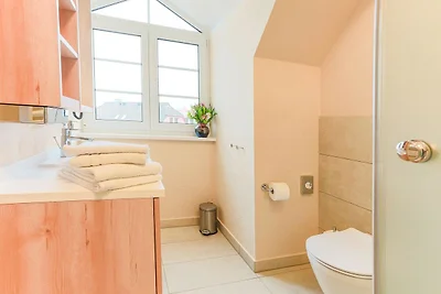 Wohnung in Göhren Lebbin mit Garten