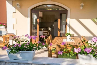 Ferienhaus in Malinska mit Schwimmbecken