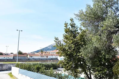 Apartments near the beach Orebic - One bedroo...