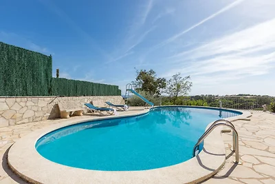Geräumige Villa mit 6 Schlafzimmern in Blanes