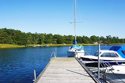 7 persone case ad DJURHAMN-By Traum