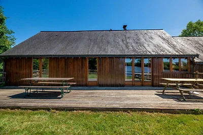 Malerisches Ferienhaus in Ferce nahe Lake...