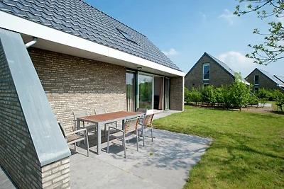 Schwanzwedelnde Flucht zum See