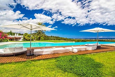 Wunderschöne Villa mit Infinity-Pool