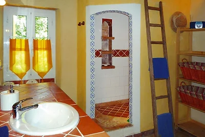 Acogedora casa en Noves con acceso a la...