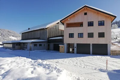 Apartament wakacyjny w Egg z basenem