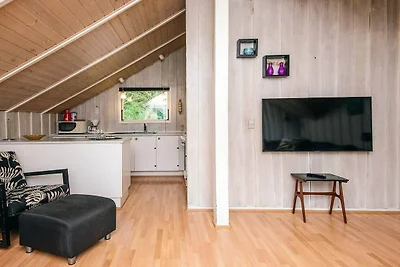 4 Personen Ferienhaus in Oksbøl-By Traum