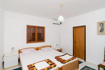 Guest House Sobra 38 - Double Room with Balco...