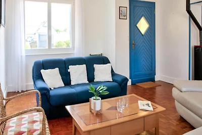 Haus in Penmarch in der Nähe des Strandes von...