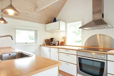 6 osob apartament w Aakirkeby-By Traum