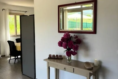 Haus in Lacoste mit Blick auf Luberon