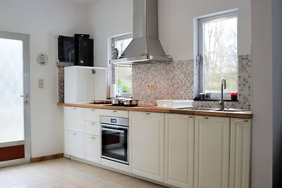Ferienhaus in Rosée mit privaten Seen