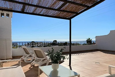 Reihenhaus in Nerja mit Meerblick & Pool