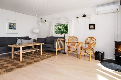 6 Personen Ferienhaus in Bjert