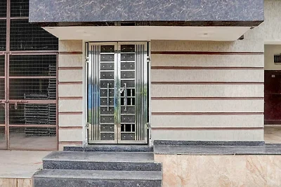 Hotel O Yamuna Riverview Swyamwar Resort