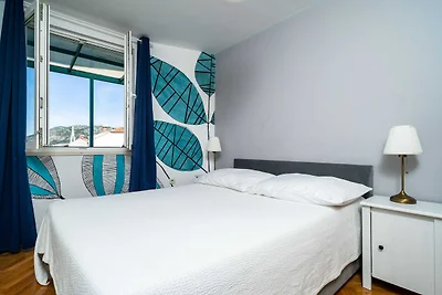 Apartment Radovan - One-Bedroom Apartment wit...