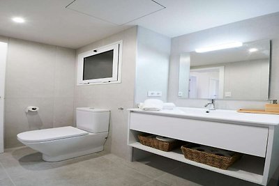 Apartment für 5 Personen mit Terrasse