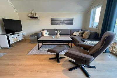 8 Personen vakantie huis in Urangsvåg