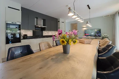 Moderna casa vacanze con piscina privata e...
