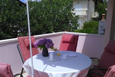 Wohnung in Žaborić mit Balkon und Wifi