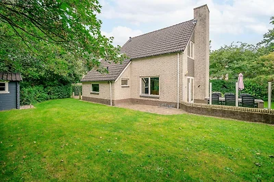 Charmante Villa in der Nähe von Meer und Wald