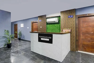 Moderner Aufenthalt im Kukatpally Hyderabad