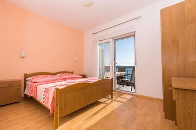 Apartments Mastelić - One Bedroom Apartment w...