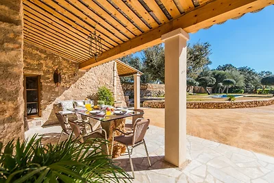 Charmante Villa mit 3 Schlafzimmern auf...