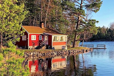 5 person holiday home in ÅKERSBERGA