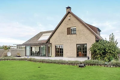 Dom w Groede blisko plaży