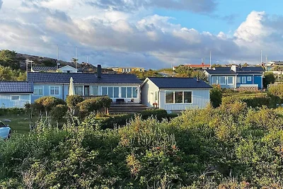 12 persone case ad LYSEKIL-By Traum