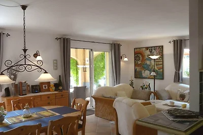 Ferienhaus in Cogolin mit Schwimmbecken