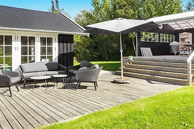 8 Personen Ferienhaus in Nykøbing Sj