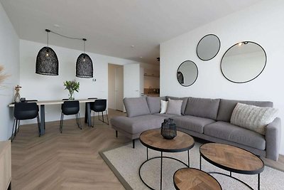 Ruim modern 6 persoons appartement met...