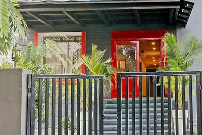 Residenza cittadina di Oyo 1274 Patrakar...