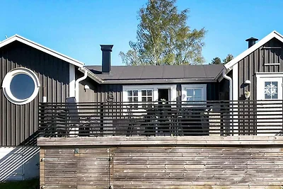 4 Sterne Ferienhaus in HOLSLJUNGA
