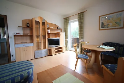 Malerische Wohnung mit Außenpool
